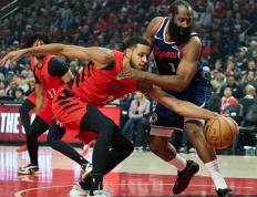 竞彩世界杯 -连续两场比赛命中20+三分，且三分命中率超50%，这不会是常规操作！